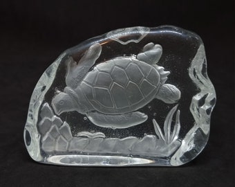 Vintage "Turtle" glass paperweight | Made in Sweden |