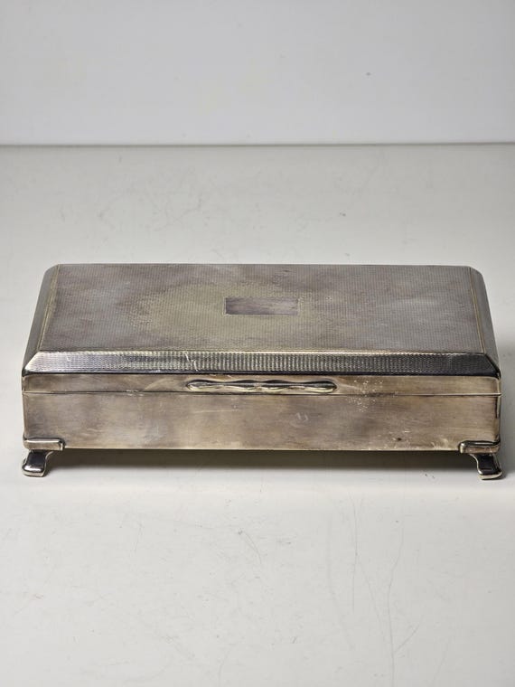 aristocrat cigarette case Vintage Aristocrat Cigarette Case – H.E.P.N.S.B. – Made in England