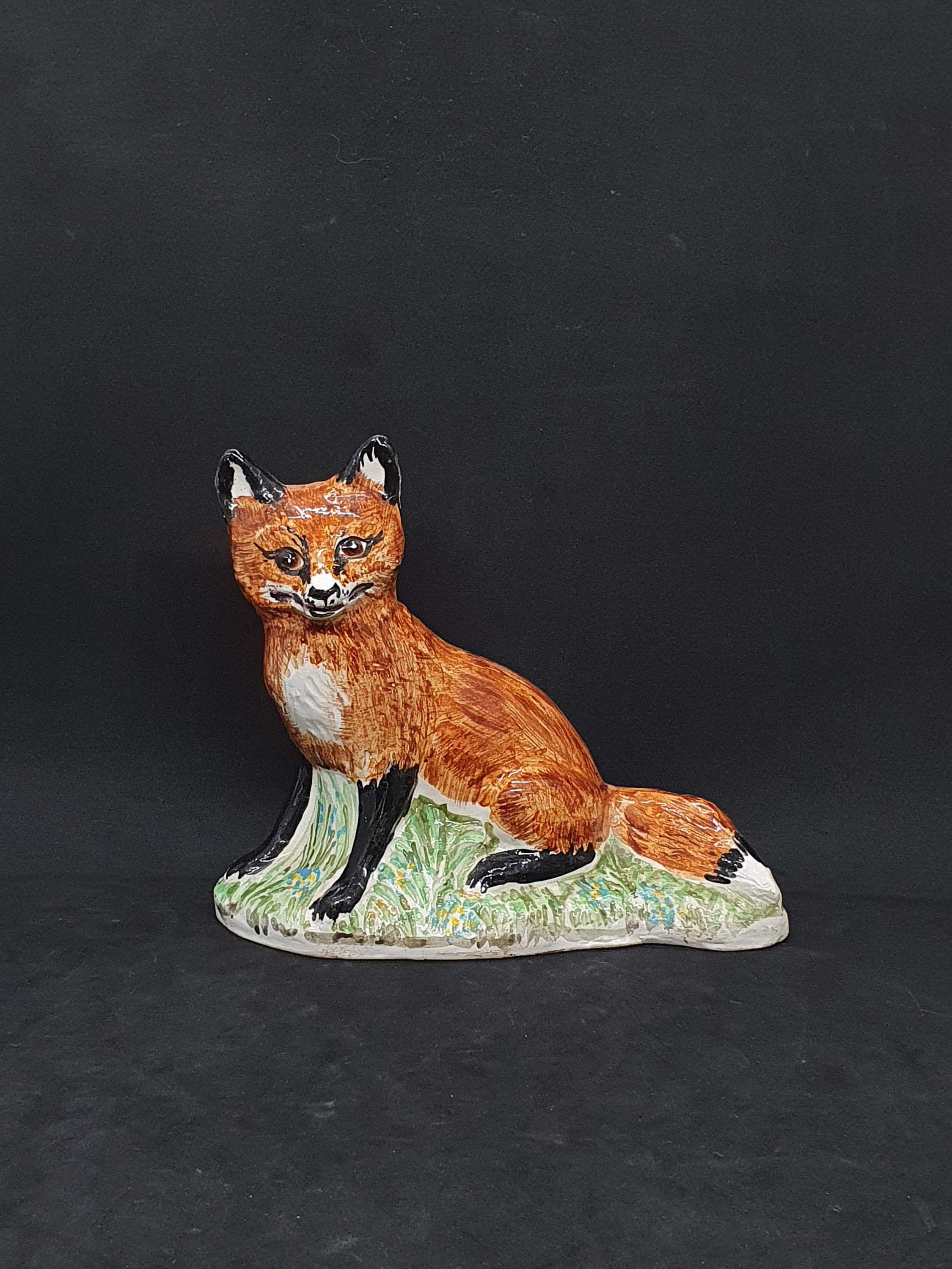 売り切り  Copenhargen Year Figurine Fox Fox figurines by Royal Copenhagen and B&G | DPH Trading