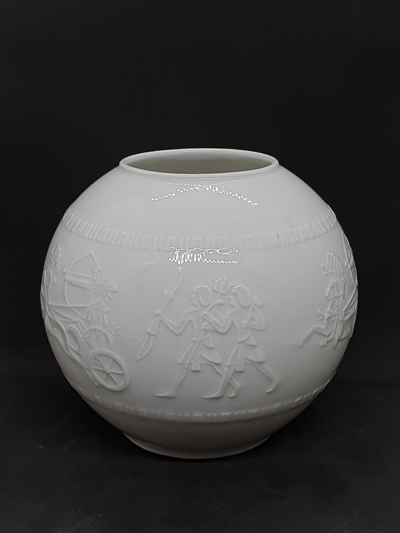 【美品】花器　花瓶　白磁　ドイツ　置物　インテリア　工芸品　美術品　A3154 ヴィンテージ磁器 Alka Kunst Bavaria 花瓶 | 西ドイツ製 | - Etsy 日本