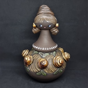 Large Gunnar Nyman ceramic bowl with lid | Designed by Gunnar Nyman | Made in Sweden |