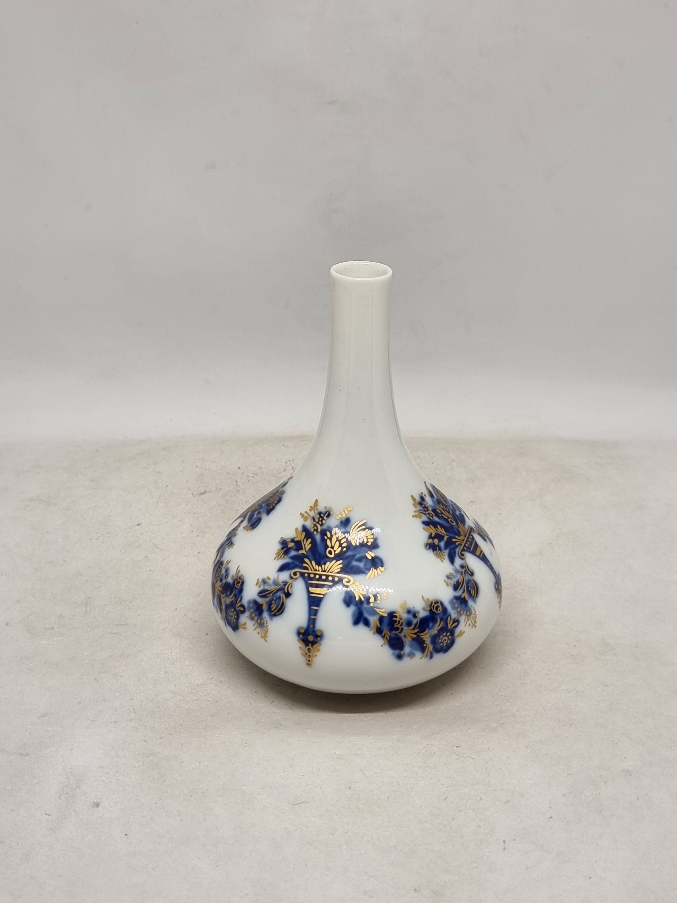Vintage Heinrich Germany Blue and Gold ECHT KOBALT HOFGARTEN Vase