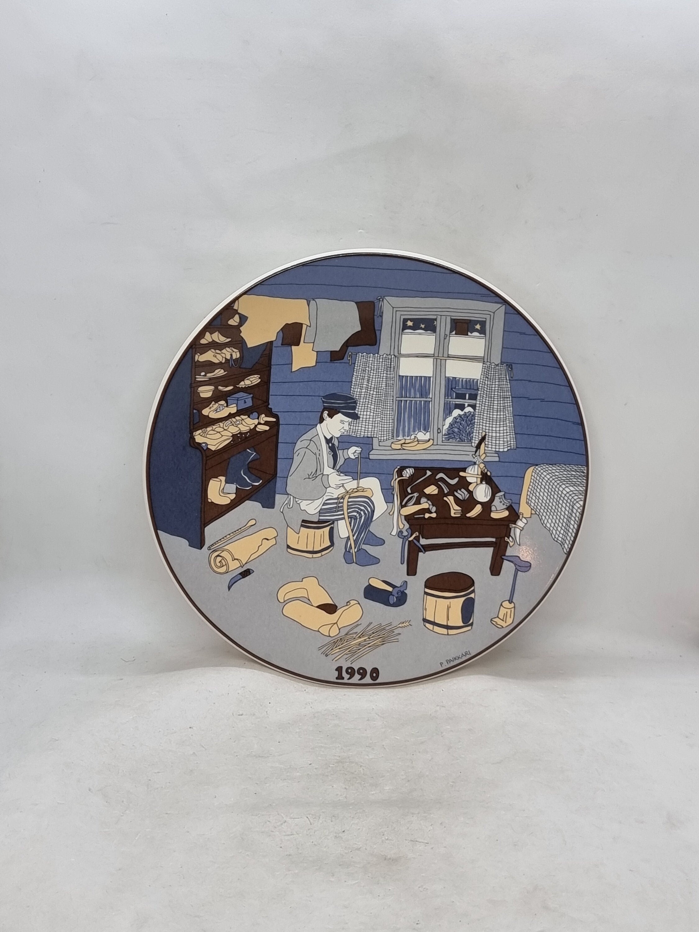 Arabia 1990 Plate - Etsy Australia