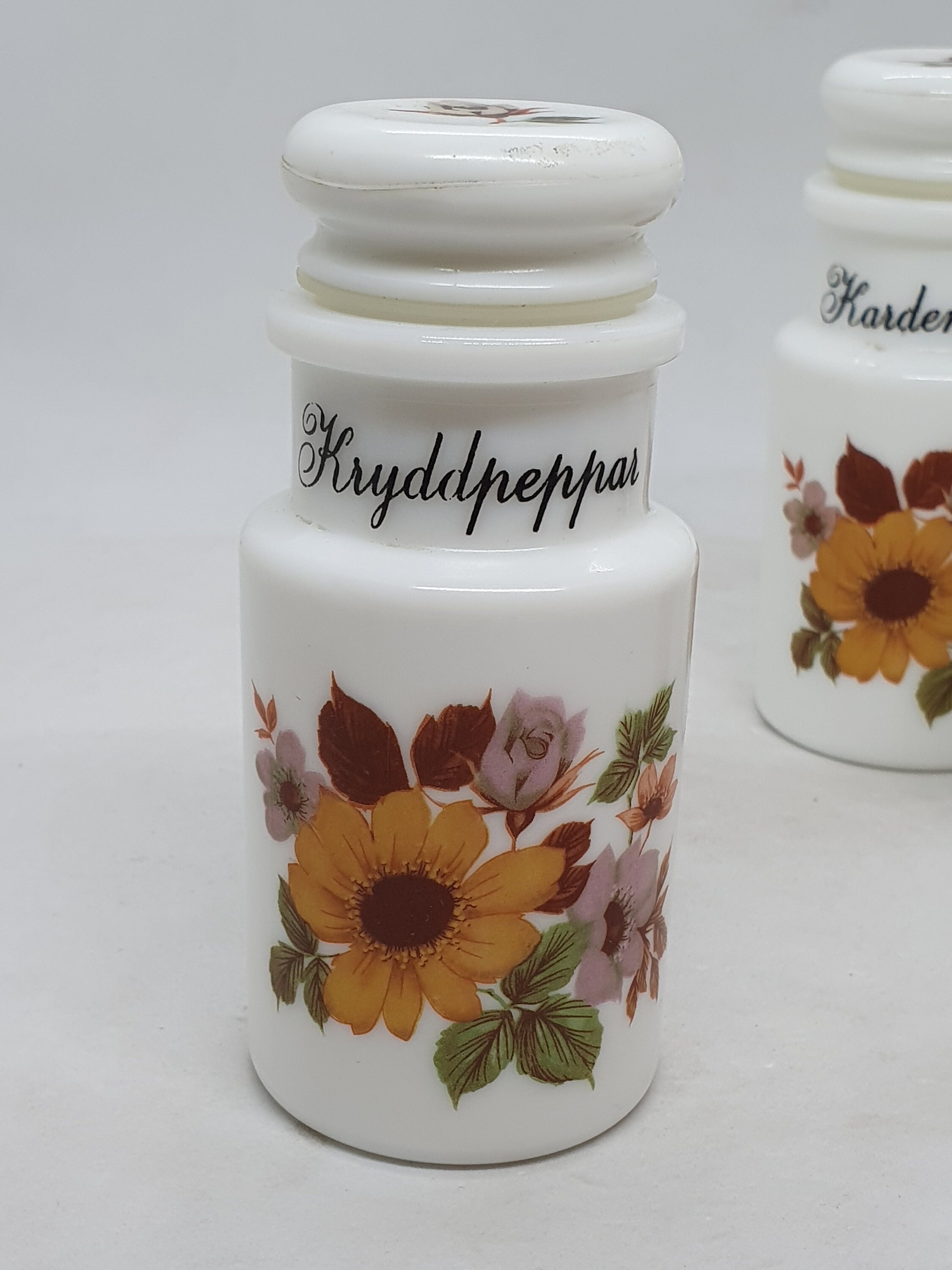 Set of 4 Vintage Jars Made in Italy Vitpeppar Kanel Etsy UK