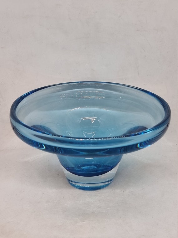 Vintage skandinavische blaue Glasschale