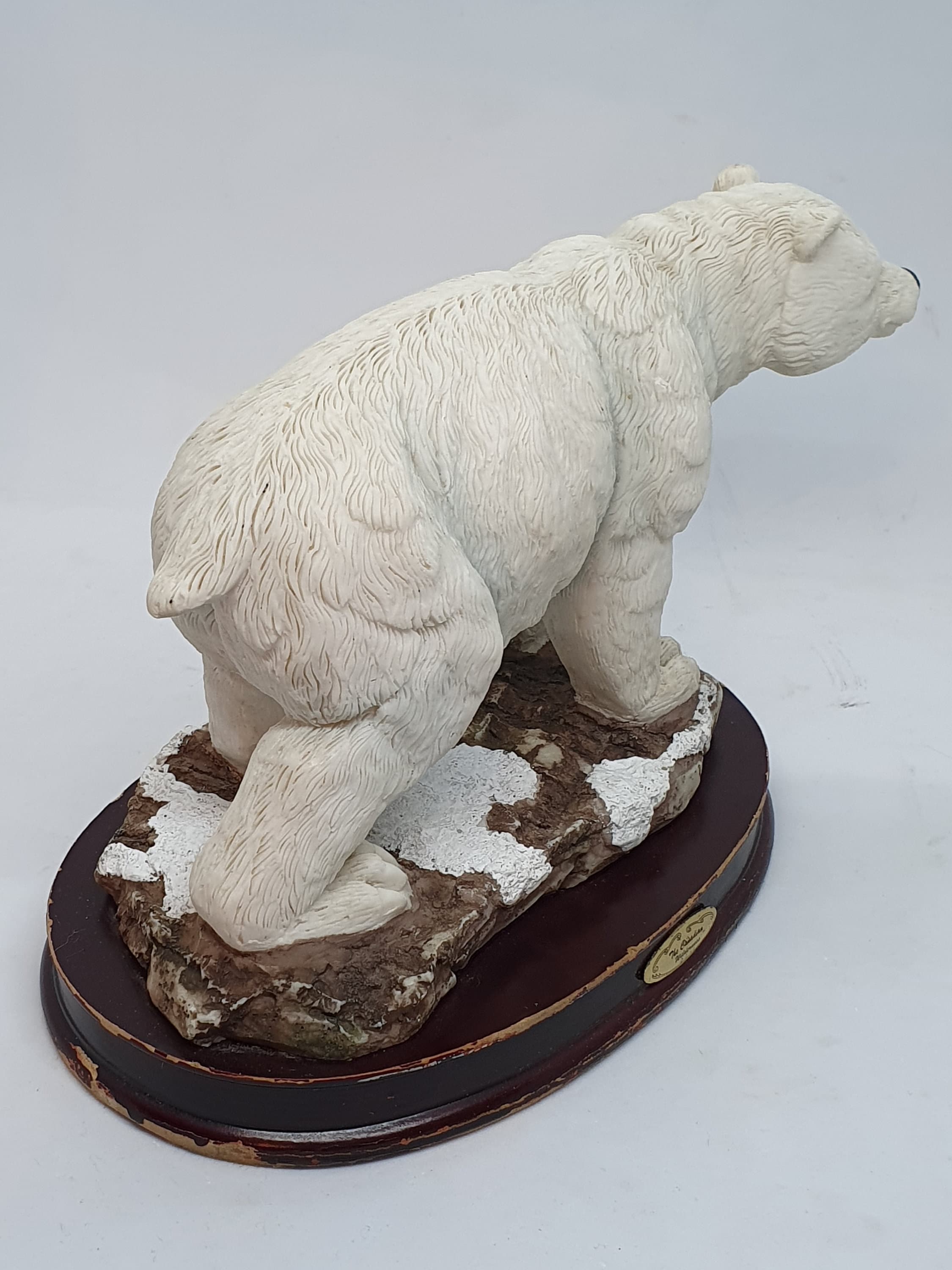 giant polar bear statue