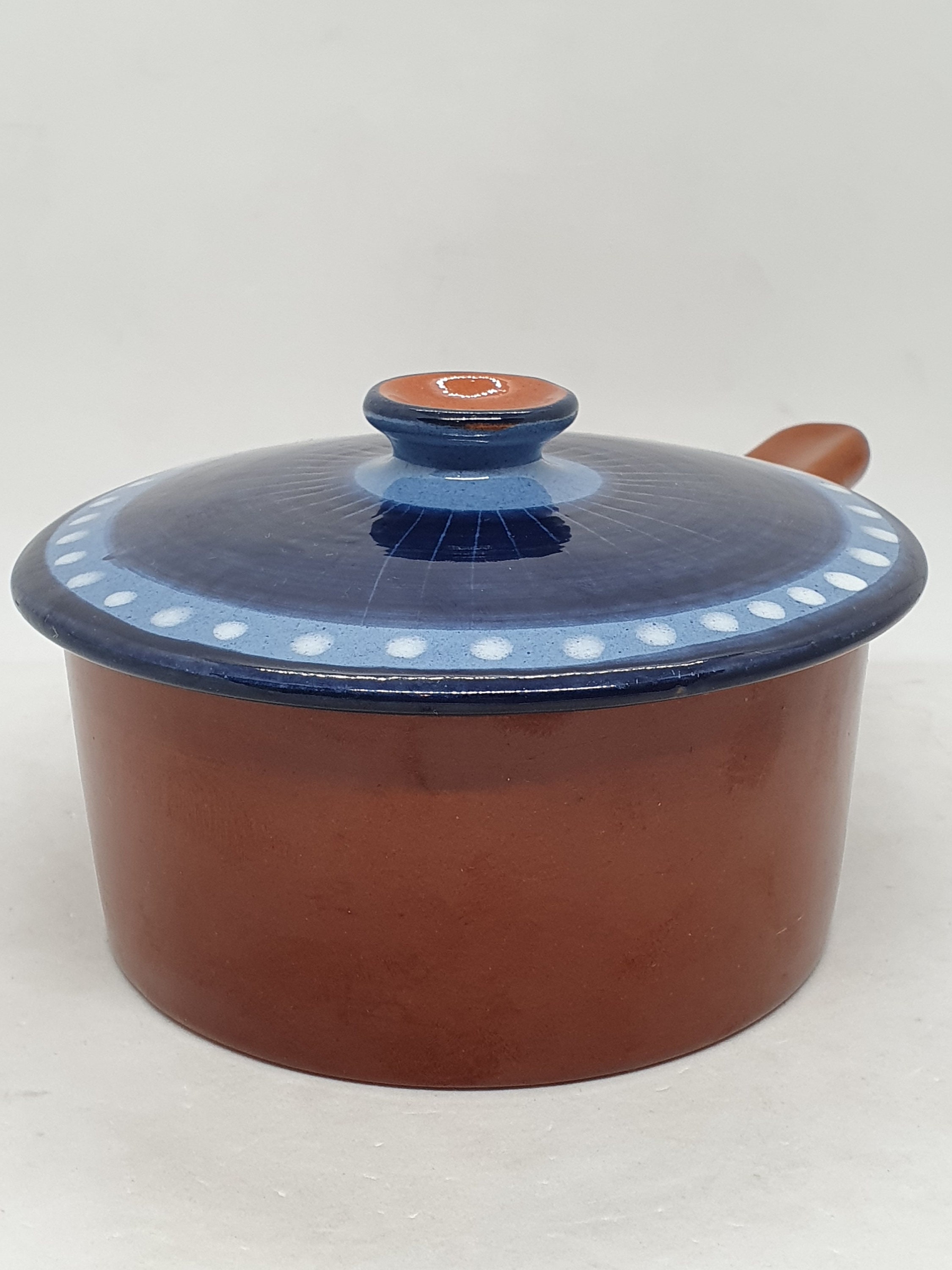 ガブリエルがデザインした蓋付きヴィンテージスウェーデン陶器ボウル