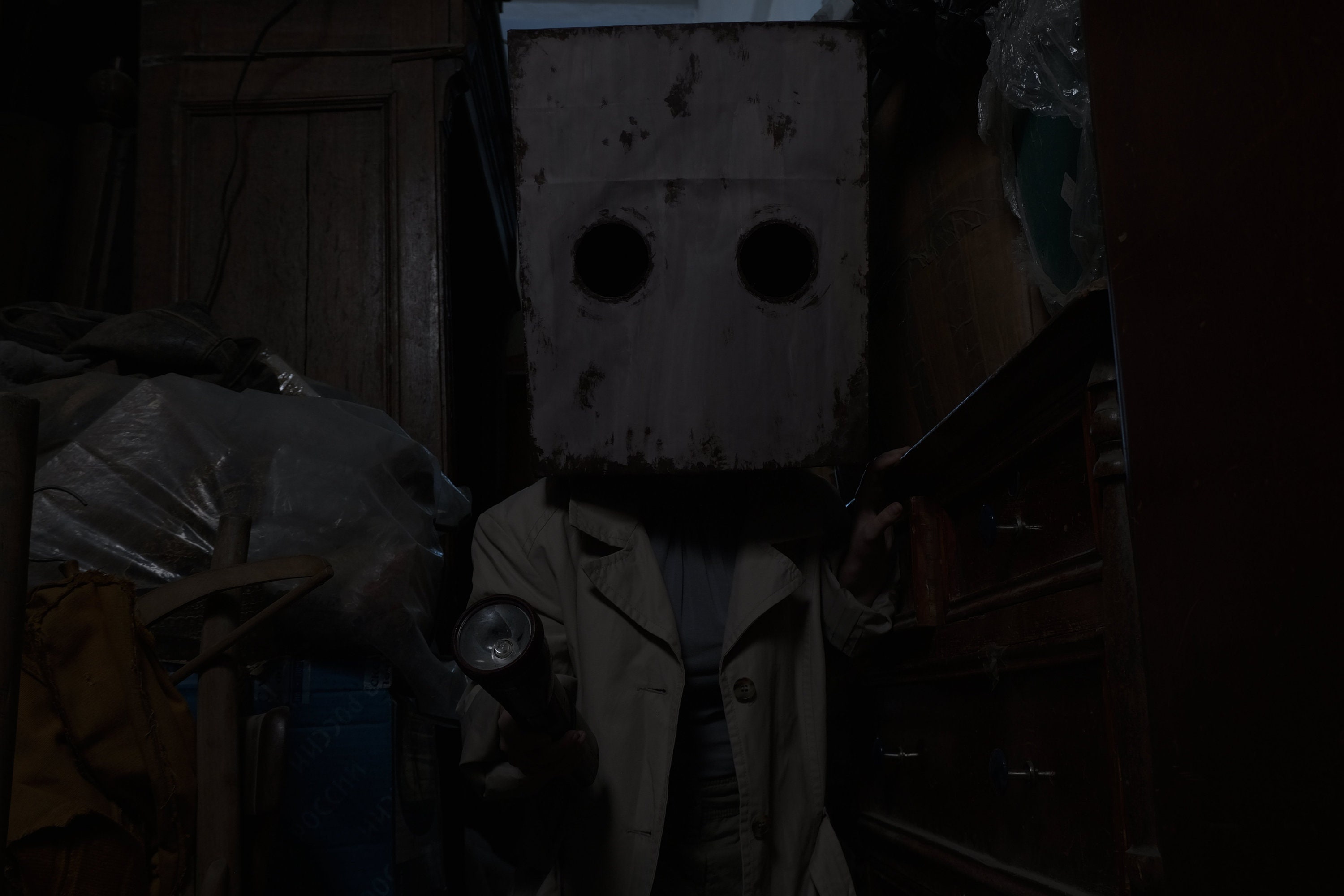 little nightmares mono halloween costume