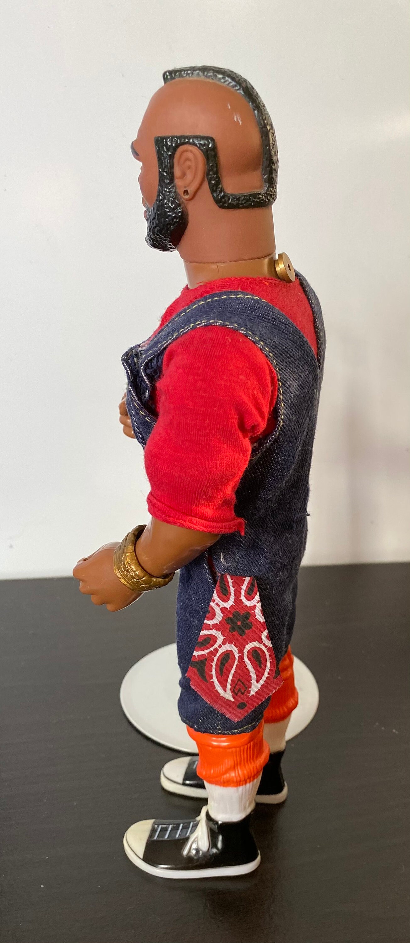 Imperfect 1983 Mr. T Doll from the A team tv show. The doll Etsy.de