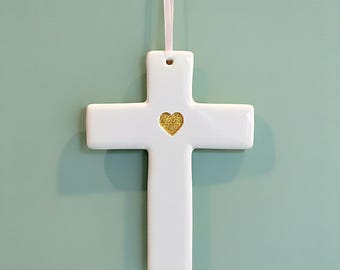 Croix personnalisée en céramique Cœur doré - Fabrication Artisanale