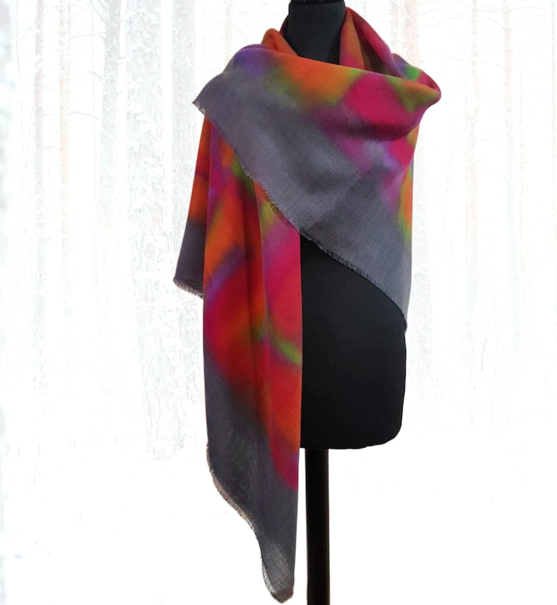 Scarf Gray Pure Wool Scarf / Shawl image 4