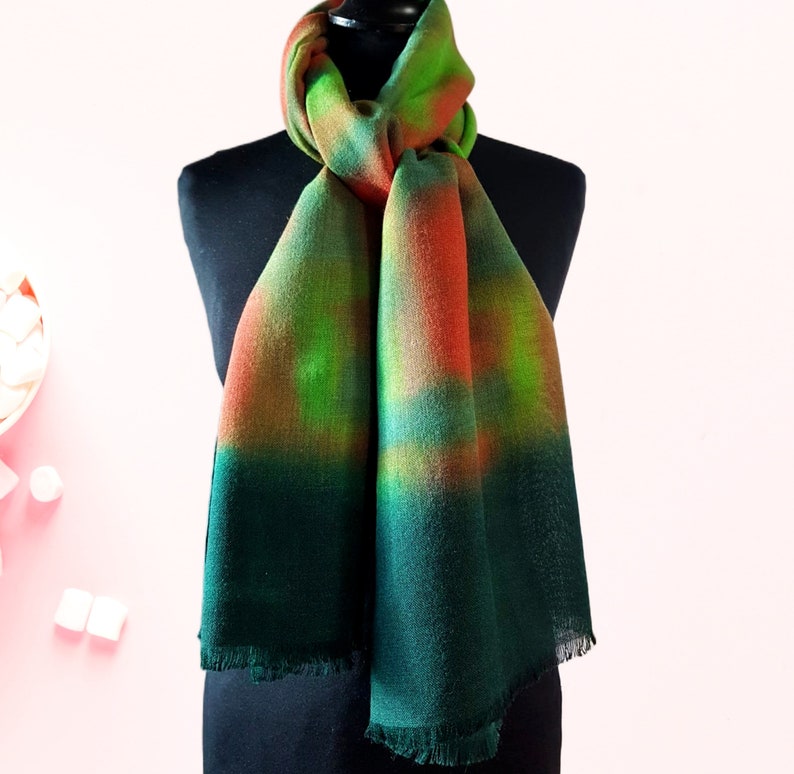 Scarf Scarf / Green shawl Pure Wool image 4