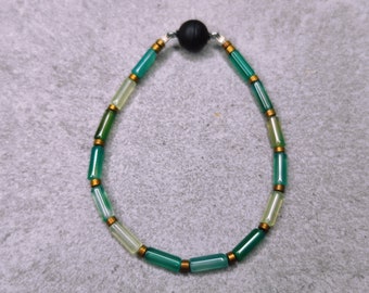 Unique bracelet with agate and hematite