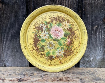 Vintage Floral Tray -- Round Floral Tray -- Floral tray - Decorative Round Tray - Vintage Round Tray - Pilgrim Art Tray - Vintage Round Tray