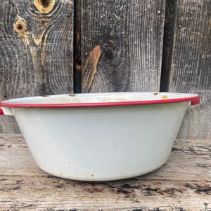 Enamel Bowl — Big Enamel Bowl — Enamel Bowl Big — Large Enamel Bowl — Enamel Large Bowl — Red and White Enamel Bowl — Enamel Handle Bowl