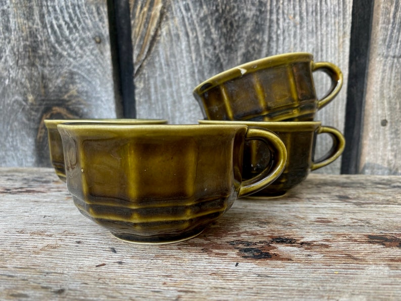 Vintage Mugs 1970s Mugs Set of 4 1970s Mugs 1970s Mug Set Pflatzgraff Mugs Pfaltzgraff Pottery Dark Green Mugs 1970s Mugs image 1