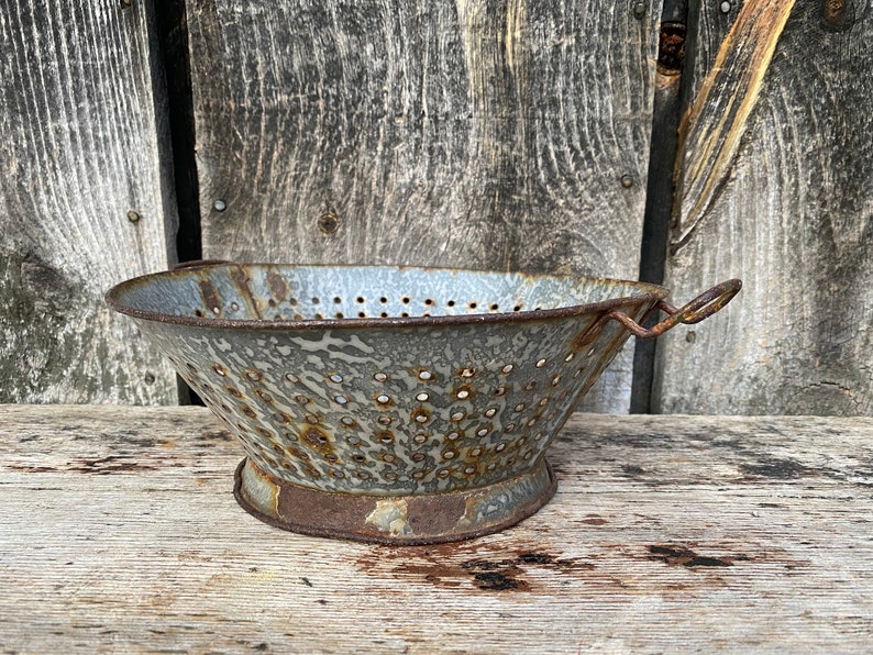 Antique Strainer Vintage Strainer Fruit Strainer Vintage Metal Strainer Vintage Kitchen Decor Metal Strainer Vintage Colander image 4