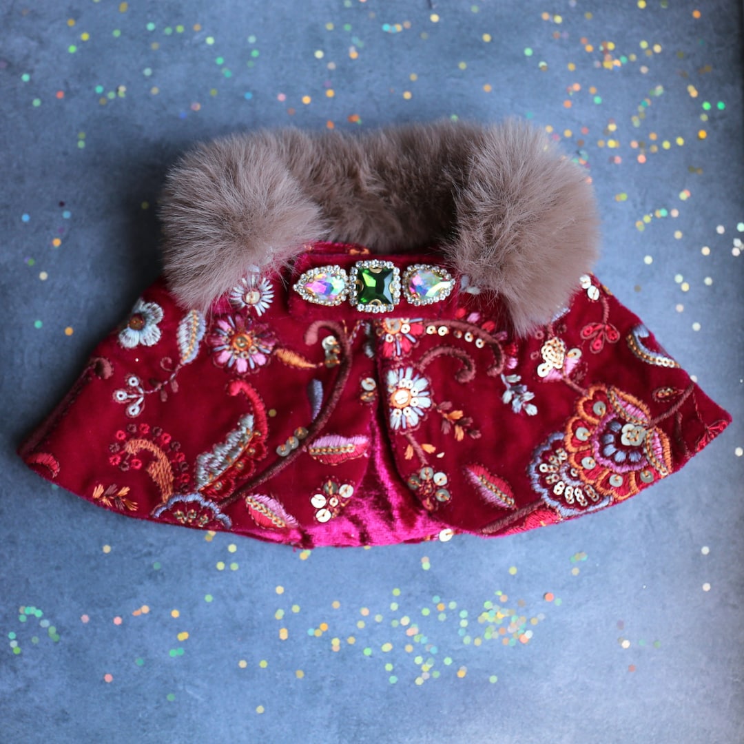 Limited Edition Magenta Coronation Cape Cat Costume, Dog Outfit, Gatsby