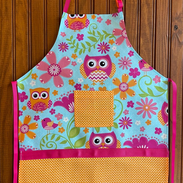 Mother and Daughter Aprons, Children’s Aprons, Kids Aprons, Owl Apron, Birthday Gift, Christmas Gift, Chef Apron, Potholders, Bird Apron