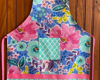 Mother and Daughter Aprons, Children Aprons, Kids Aprons, Flower Apron, Birthday Gift, Christmas Gift, Chef Apron, Play Apron, Craft Apron