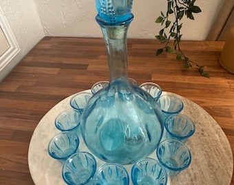 Vintage karafset aqua met tulp shotkopjes Set van 12 en stop is een andere beker MCM Barware Uniek cadeau Likeur Drinkcadeau Eclectisch