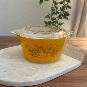 Vintage Pyrex Old Orchard 1 Qt #473 Lidded Casserole Dish Yellow, Lid 19 470-C, Brown and Yellow, Cooking Kitchen, Glass Ceramic Bakeware