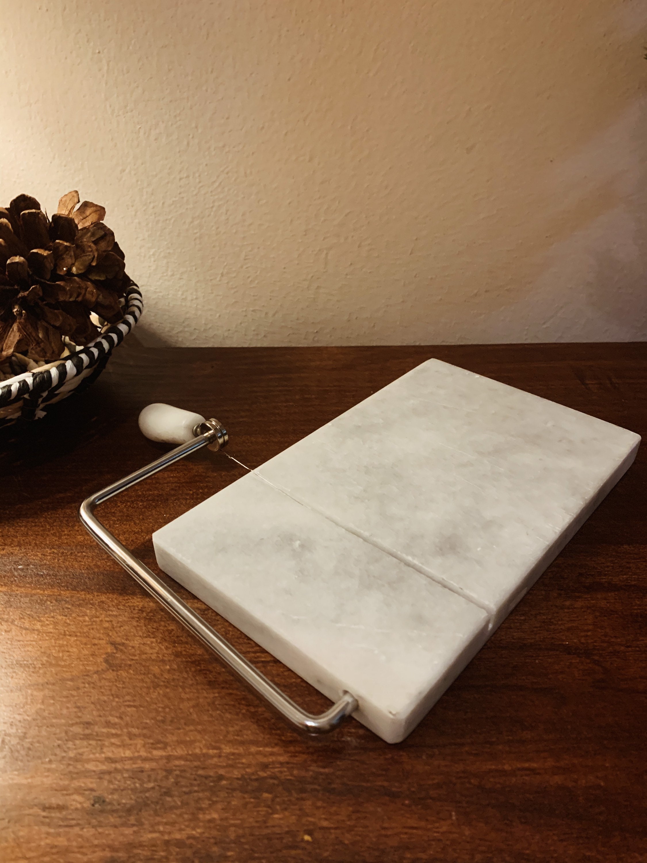 Marble Cheese Slicer-Cutting Board with Wire – RADICALn