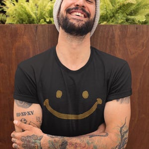 Smiley Face T-Shirt | Cute Fun Smile Emoji Graphic Tee | Positive Daily Adult Shirt, Gift for Friends, Birthday Gift for Him & Her