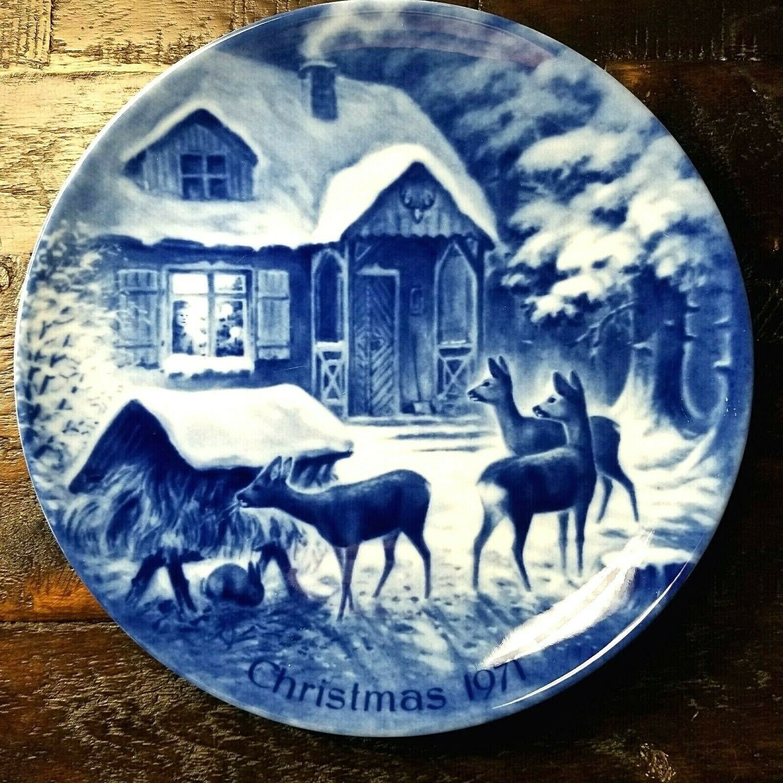 Vintage West German Plate Limited Edition Christmas 1971 Deer Etsy