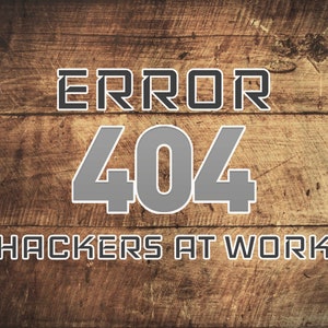 Cyber Security - Fehler 404 Hacker bei der Arbeit Aufkleber