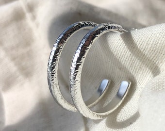 Recycled Silver Medium Hoop Earrings with textured detail | Classic Hoops | Sustainable Jewellery| Ethical Everyday Jewellery