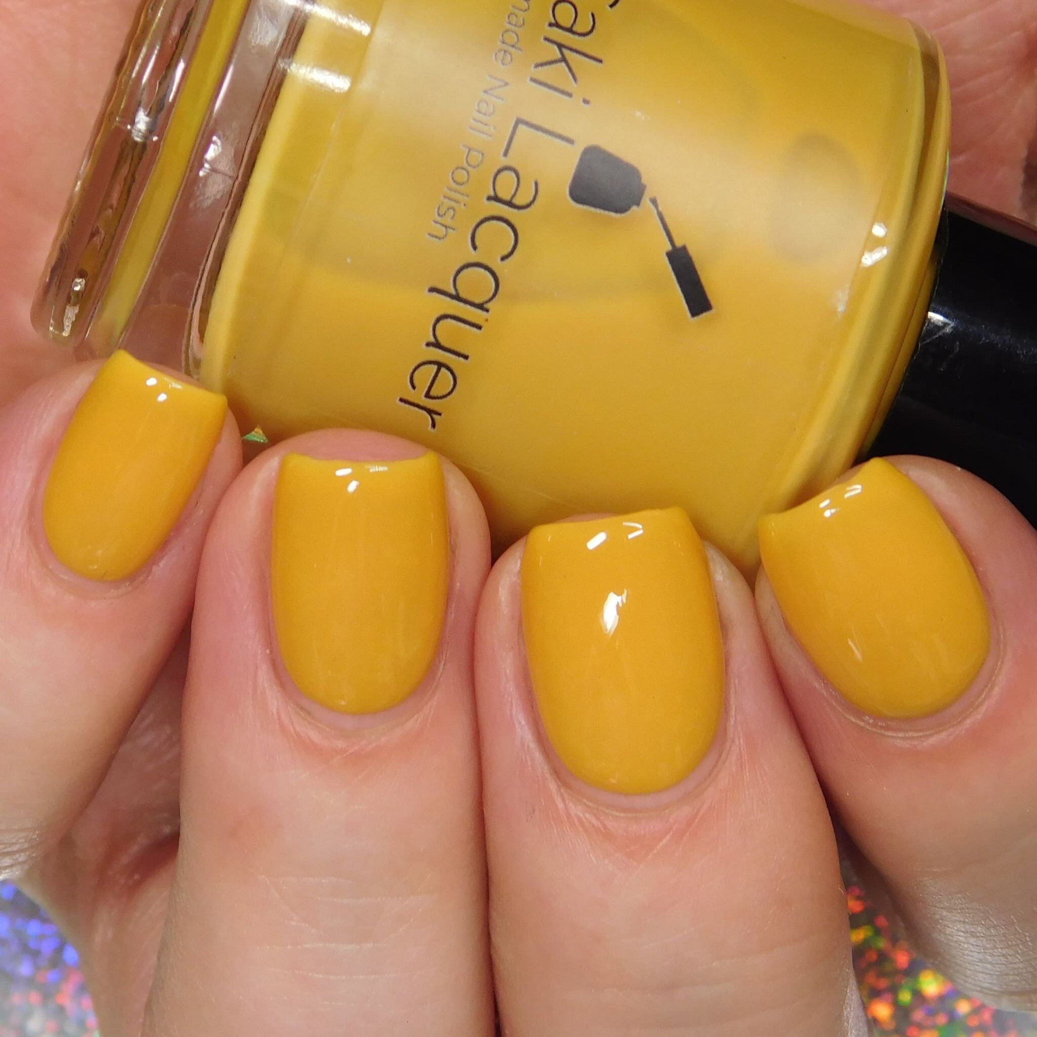 de vernis à ongles jaune ocre Orianna indépendant de Etsy