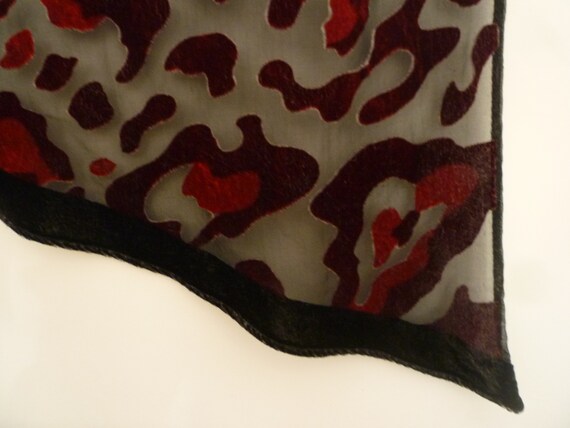 Vintage Red and Black Burnt Out Devore Shawl Scar… - image 5