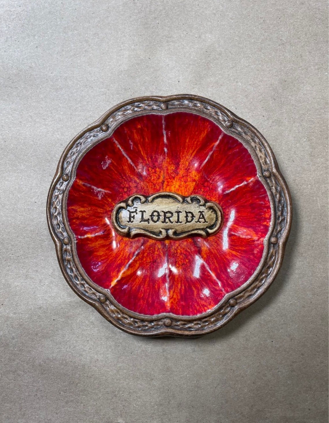 2 Vintage Florida Ceramic Ashtrays Etsy