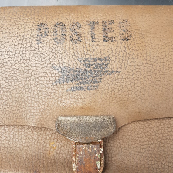 Old La Poste postman's bag / Detailed description… - image 4