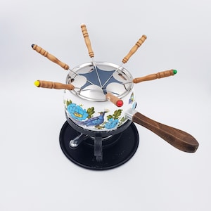 Vintage fondue set 1960s | BSW West Germany | Naturalist decoration | Wooden handle | 6 fondue sticks | New burner | See details below
