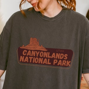 Canyonlands National Park Comfort Colors T-Shirt, Canyonlands Hiking Shirt, Canyonlands Moab Utah Vacation Gift, Canyonlands Camping Shirt