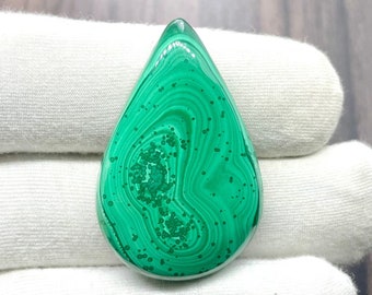 Cabochons de malachite naturelle de bonne qualité (taille-39 x 25 x 7 mm) Belle pierre précieuse en vrac de malachite de haute qualité polonaise pour la fabrication de bijoux. MG-44