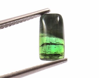 1.50カラットのバイカラートルマリンカボション：グリーンの長方形の