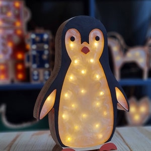 Adorable luz de noche de pingüino para habitación de niños: lámpara acogedora para dormitorio, decoración de guardería, iluminación suave