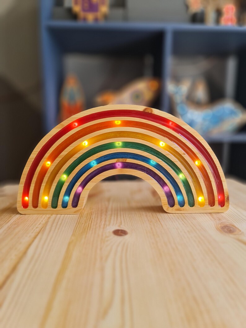 Kinder Nachtlicht aus Holz | Rainbow Night Lamp | Wooden LED Nursery Lamp | Montessori Inspired Kids Room Decor image 7