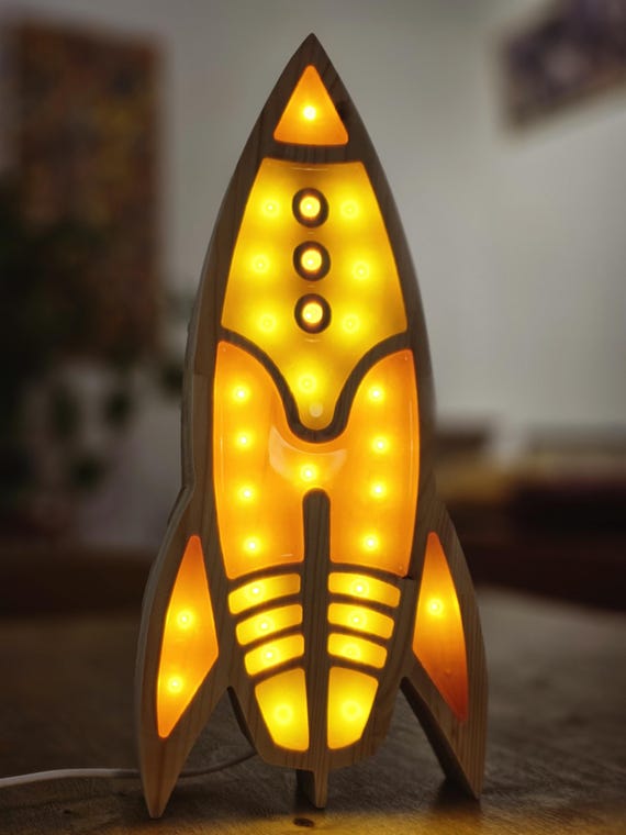 Vintage Space Rocket Night Lamp for Children's Bedroom - Illuminating Decor for Nursery & Playroom