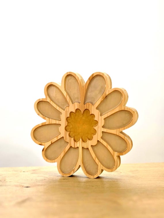 Flower Night Light for Kids | Wooden Daisy Lamp for Nursery Decor | Soft LED Floral Light | Nature-Inspired Room Decor