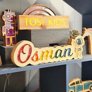 Lámpara con nombre personalizada: Lámpara LED brillante / Habitación infantil, Decoración de mesa