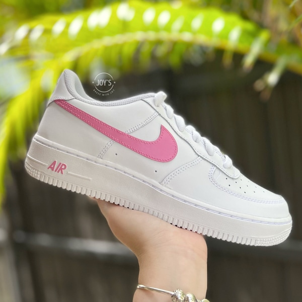 low top hot pink air force ones