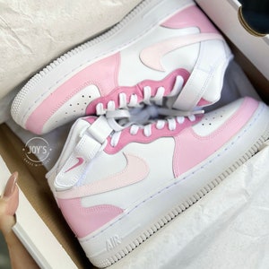Pink nike high top shoes cheap