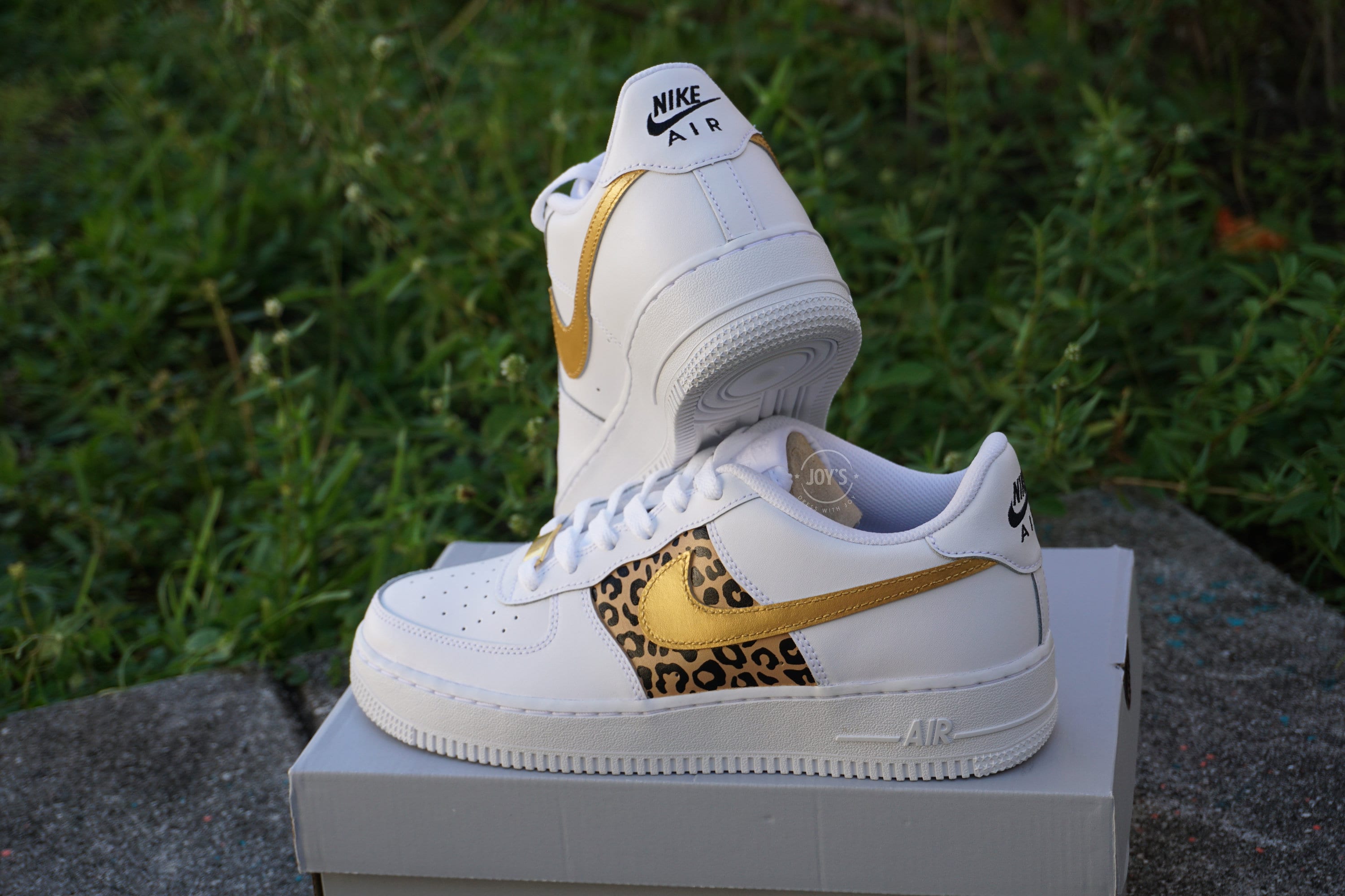 cheetah and tan air force 1