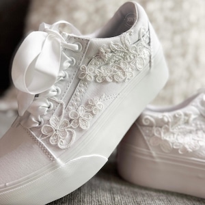 adidas gazelle silver green womens adidas Court Platform Shoes White Blue Pink Women main image 1