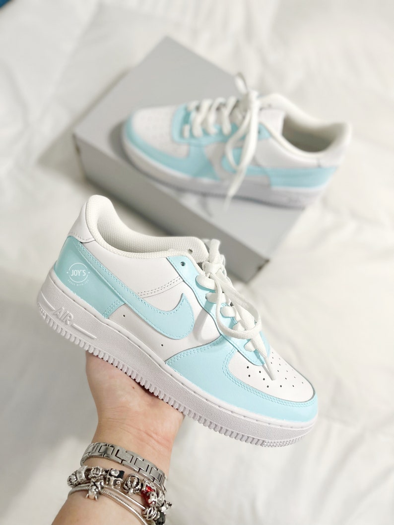 Zapatillas Air Force 1 personalizadas azul bebé. Tapas bajas, medias y altas imagen 5