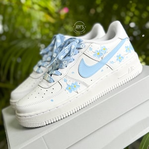 Custom Air Force 1 Sneakers Blue Flowers. Low Tops